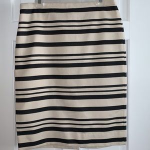 NWT J Crew Pencil Skirt